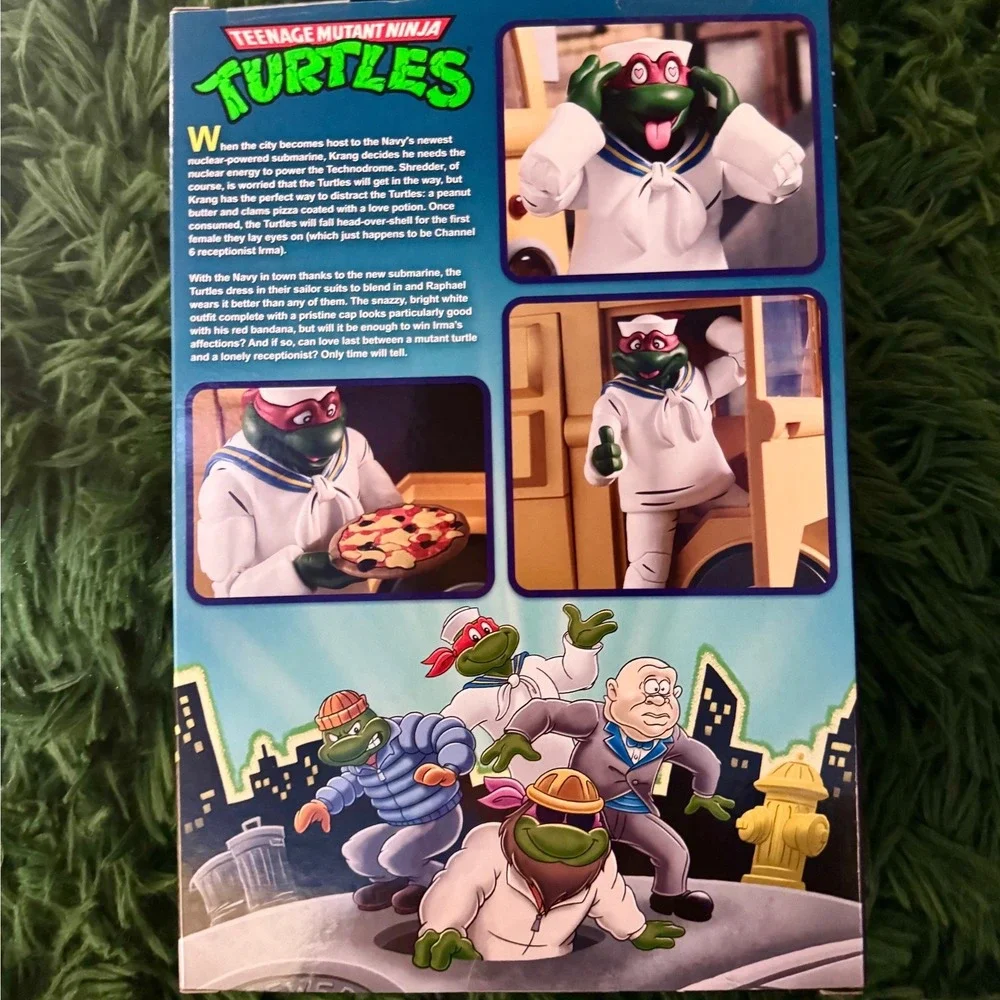 NECA TMNT Neighborhood Dudes: Sailor Raph 7' Raphael Figure 2026